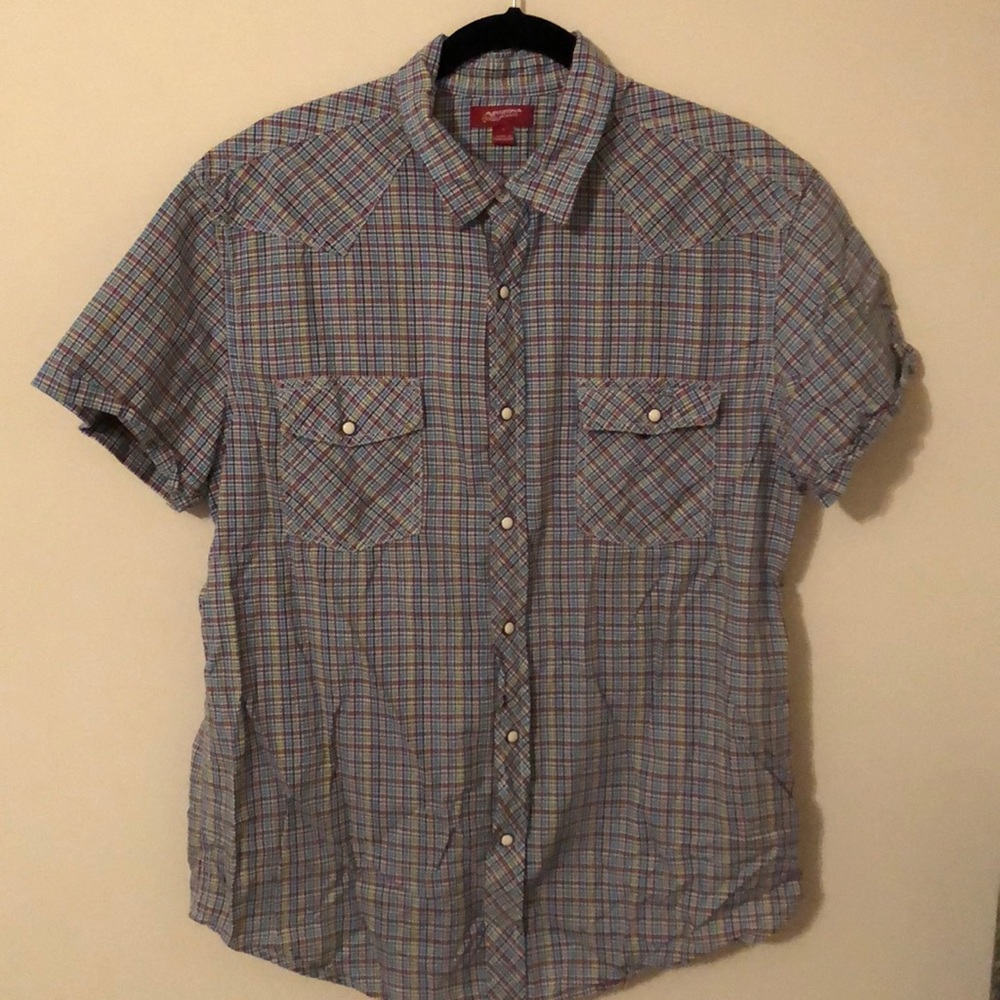 Men’s Arizona Plaid Button Down Shirt Size Large.